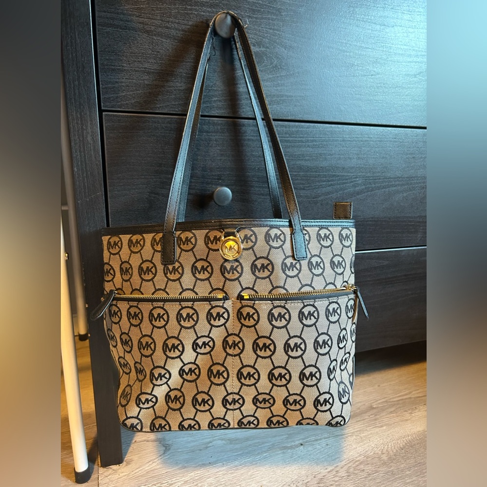Michael Kors Pre-Owned Authentic Purse Brown